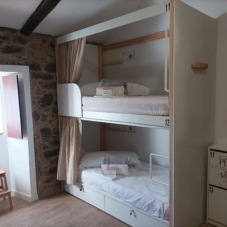 Albergue Aldea Da Pedreira Teo ภายนอก รูปภาพ