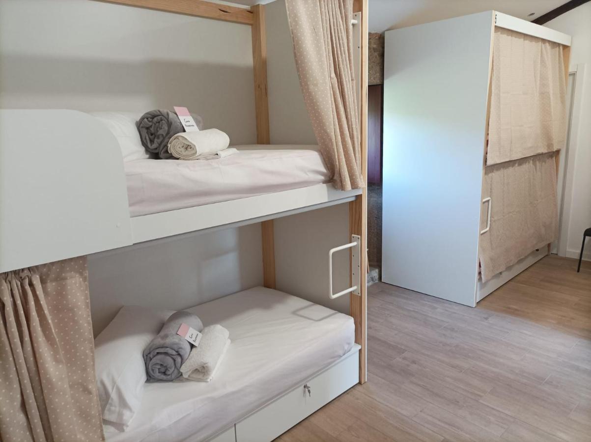 Albergue Aldea Da Pedreira Teo ภายนอก รูปภาพ