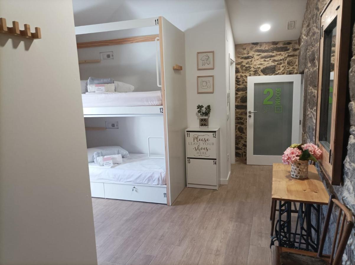 Albergue Aldea Da Pedreira Teo ภายนอก รูปภาพ