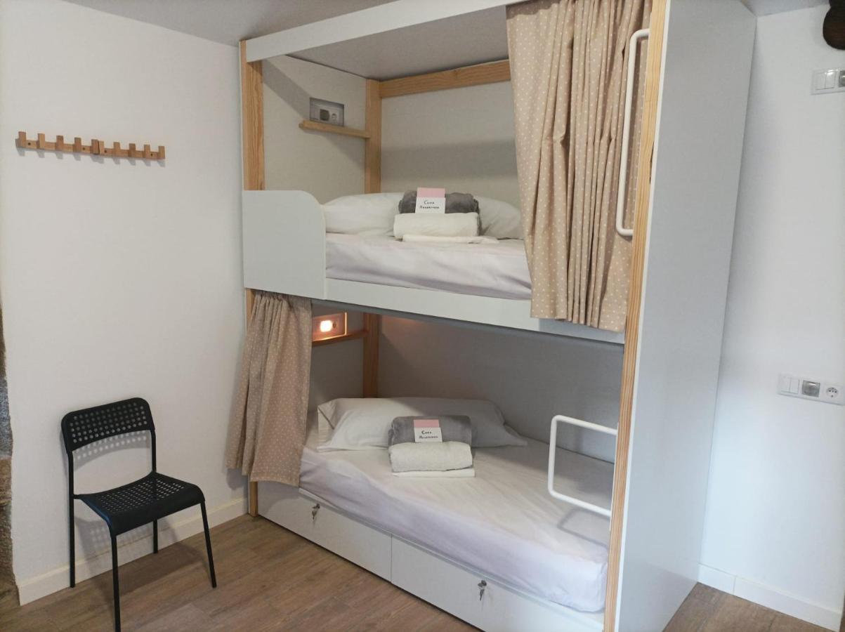 Albergue Aldea Da Pedreira Teo ภายนอก รูปภาพ