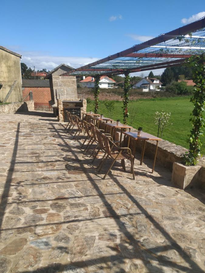Albergue Aldea Da Pedreira Teo ภายนอก รูปภาพ